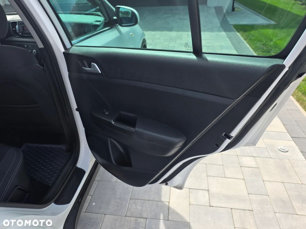 Kia Sportage 1.6 GDI 2WD Attract - 18