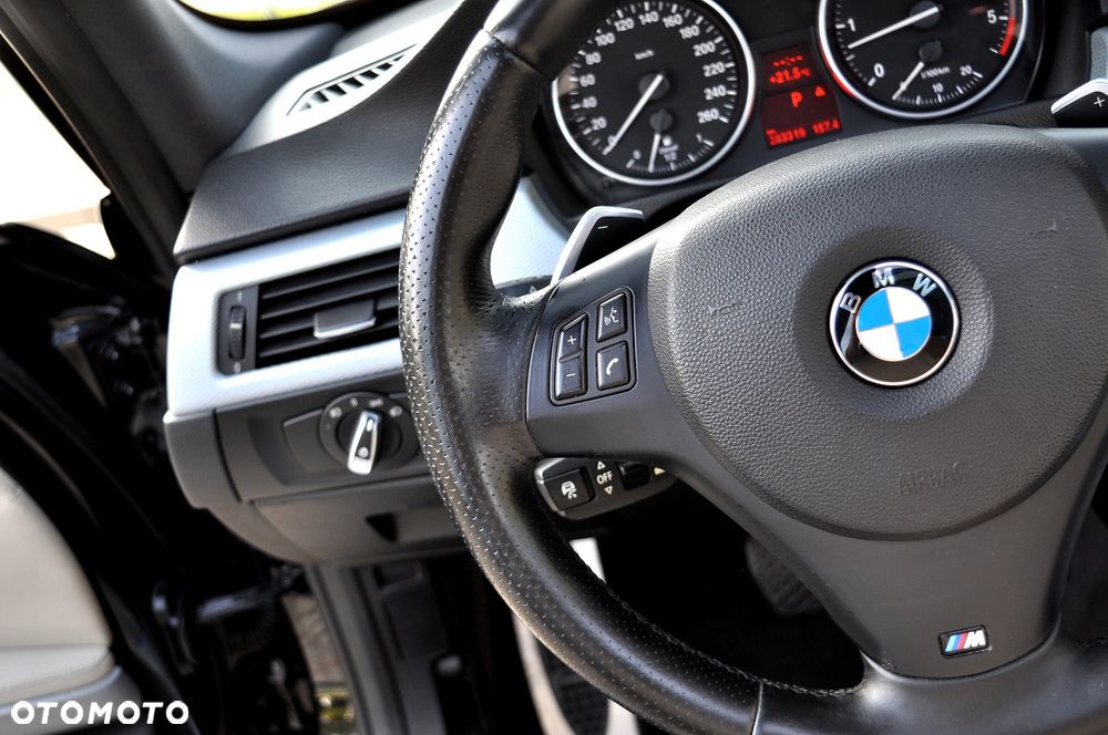 BMW Seria 3 - 34
