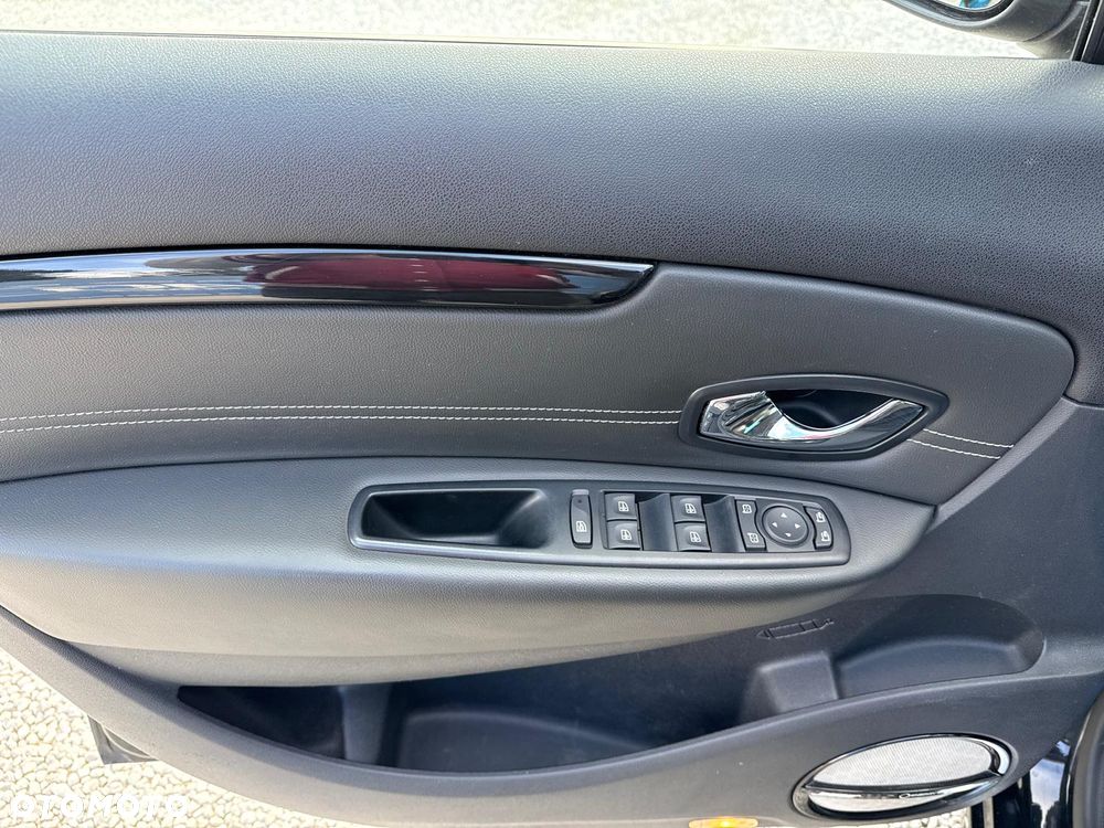 Renault Scenic 1.5 dCi Energy Bose EU6 - 20