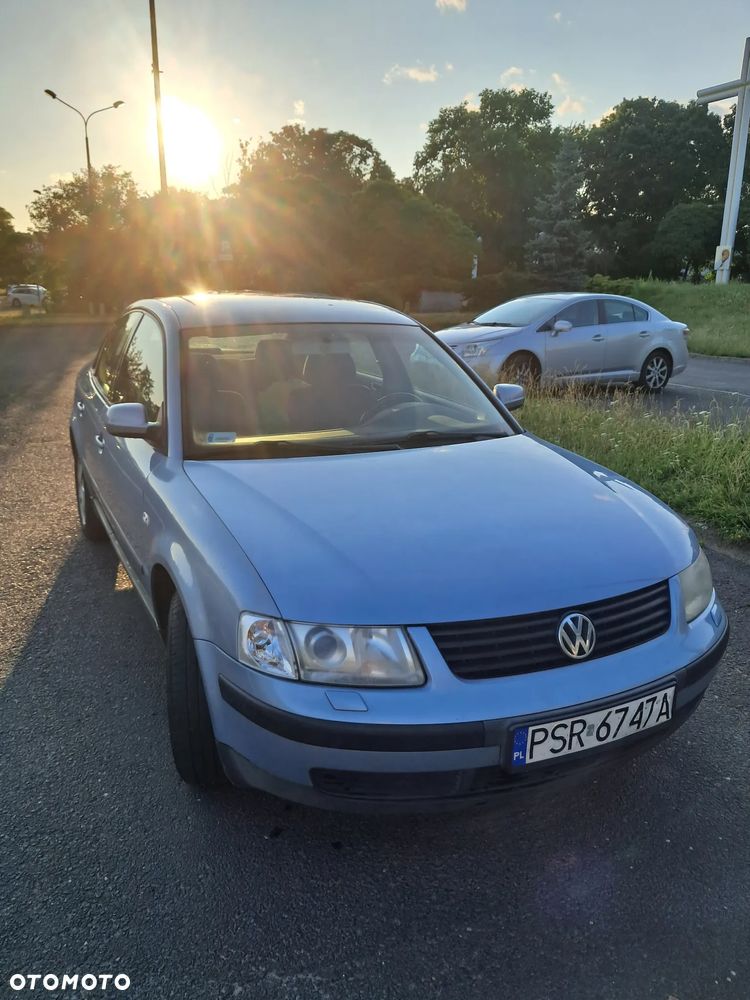 Volkswagen Passat 1.8 - 1