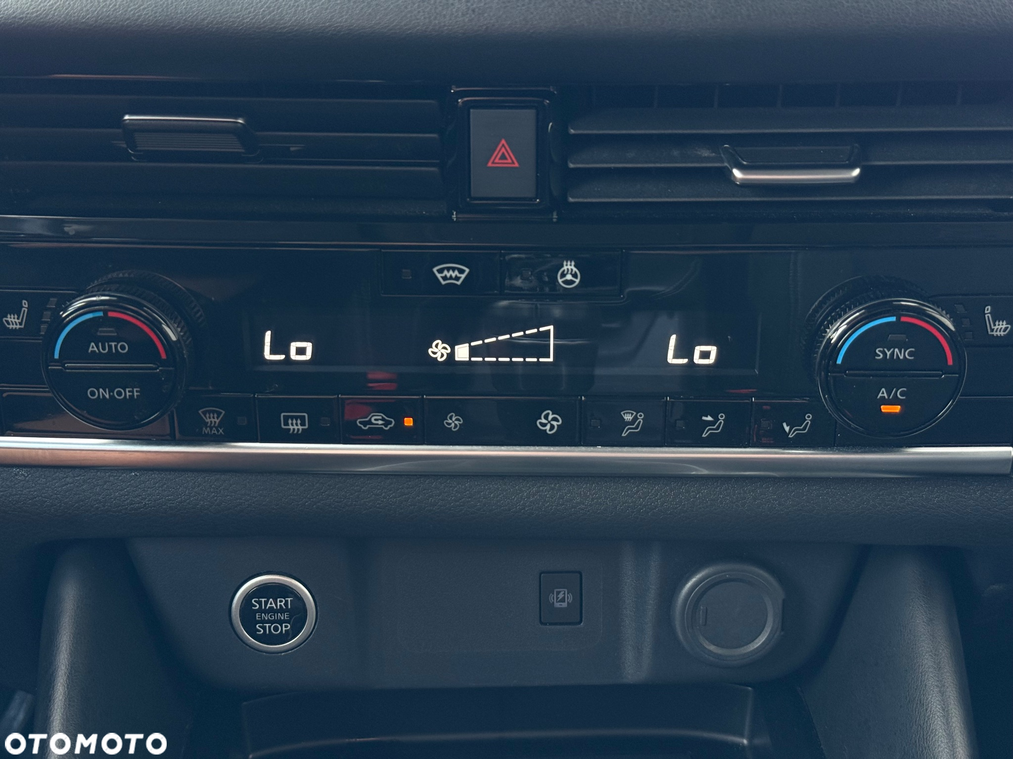 Nissan Qashqai 1.3 DIG-T MHEV N-Connecta - 19