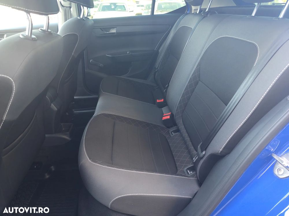 Skoda Fabia 1.0 TSI 95 CP Ambition - 29