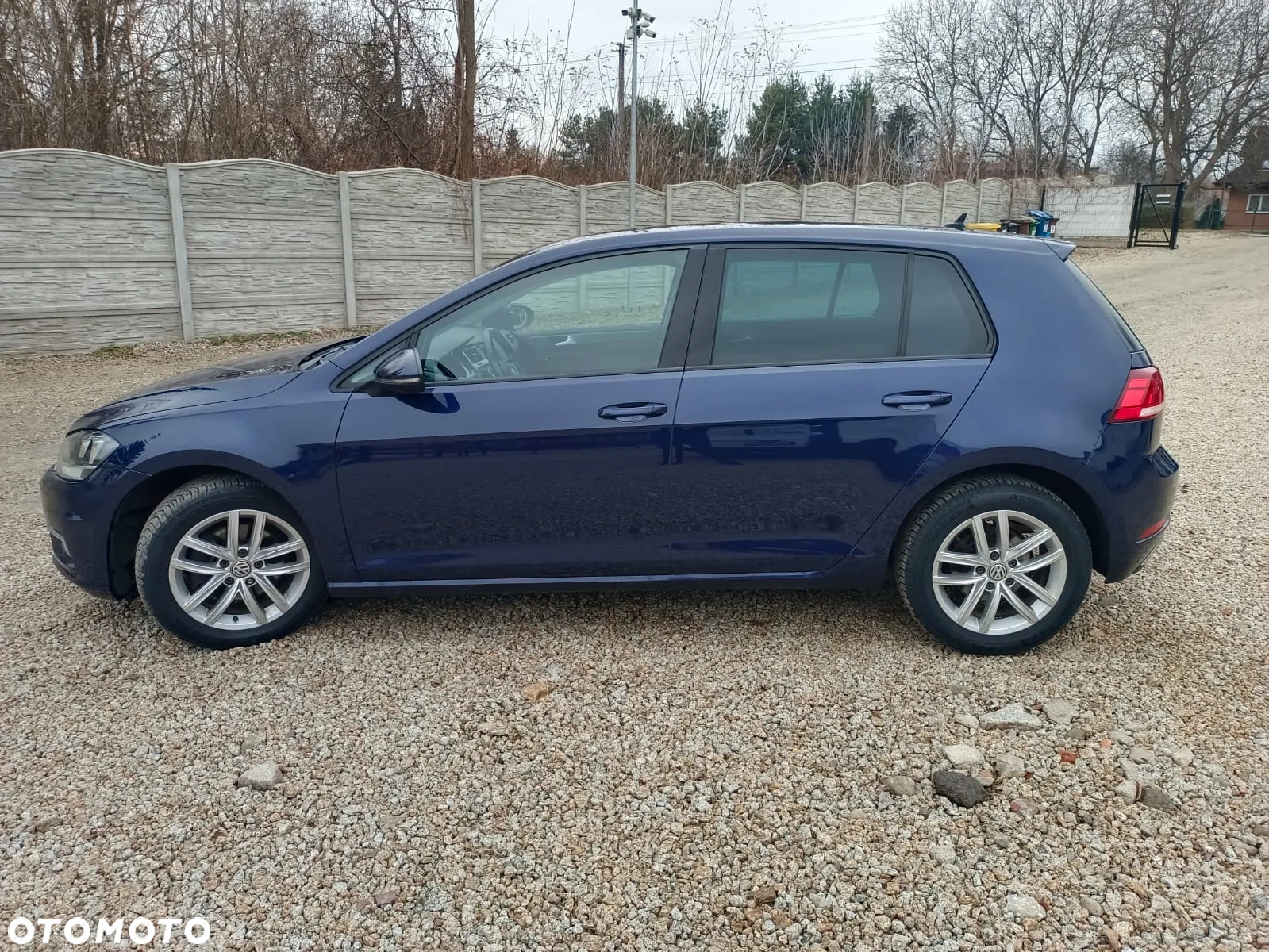Volkswagen Golf - 5
