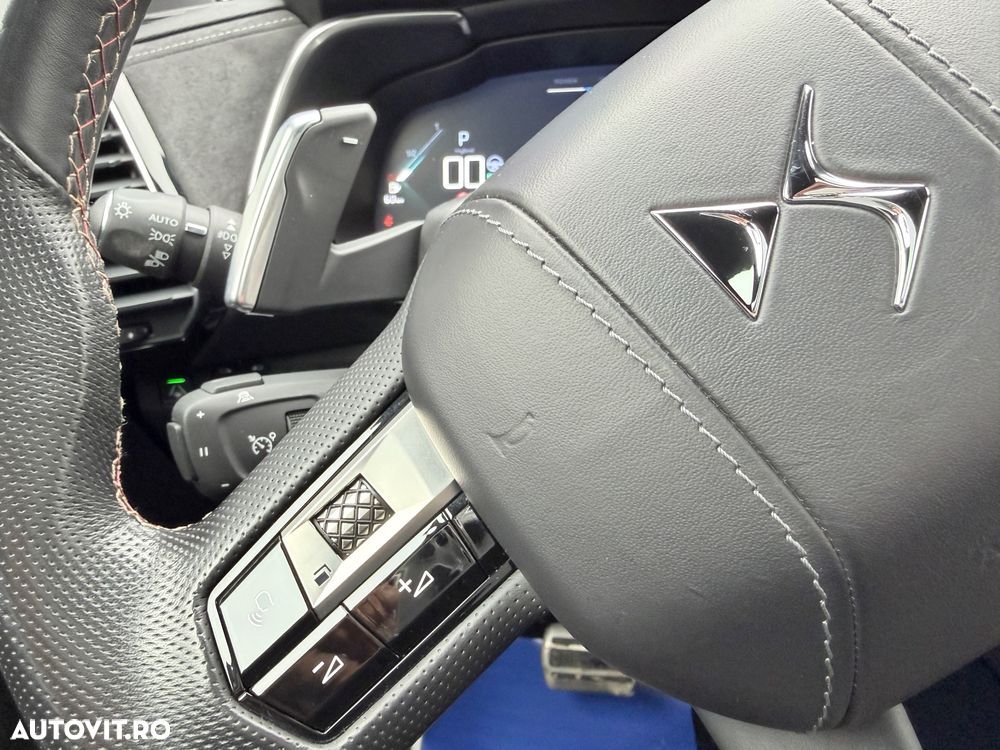 DS Automobiles DS 7 Crossback 1.6 PHeV AWD 300 EAT8 PERFORMANCE LINE + - 34