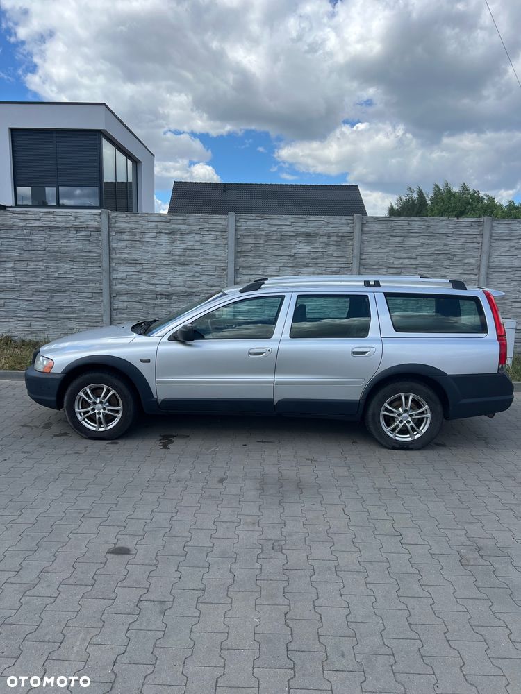 Volvo XC 70 - 4
