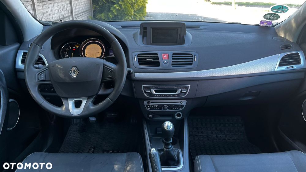 Renault Megane TCe 180 Dynamique - 16