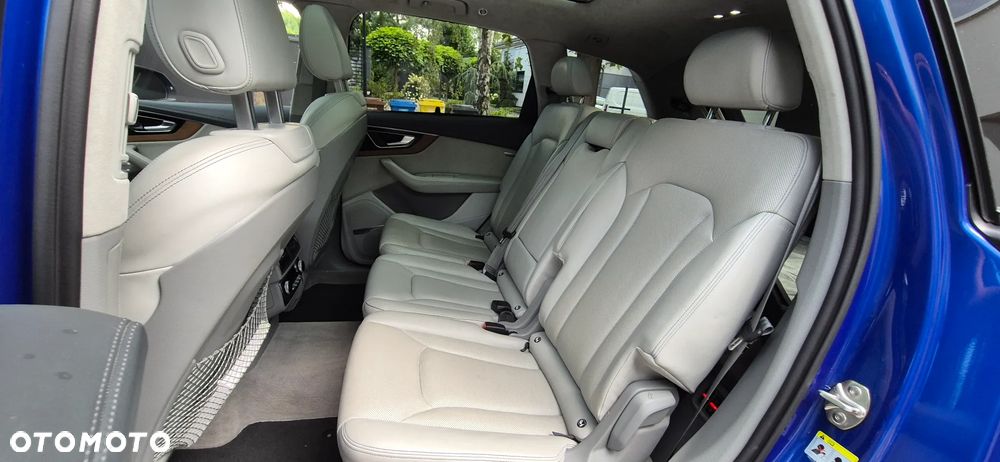 Audi Q7 - 29
