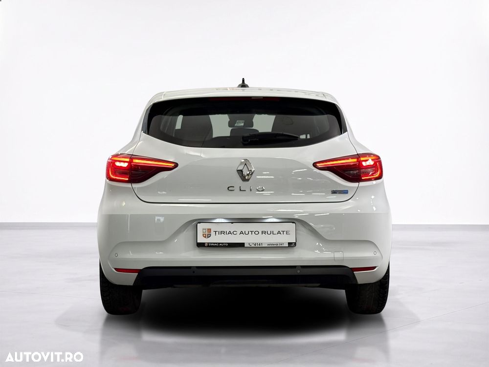 Renault Clio - 5