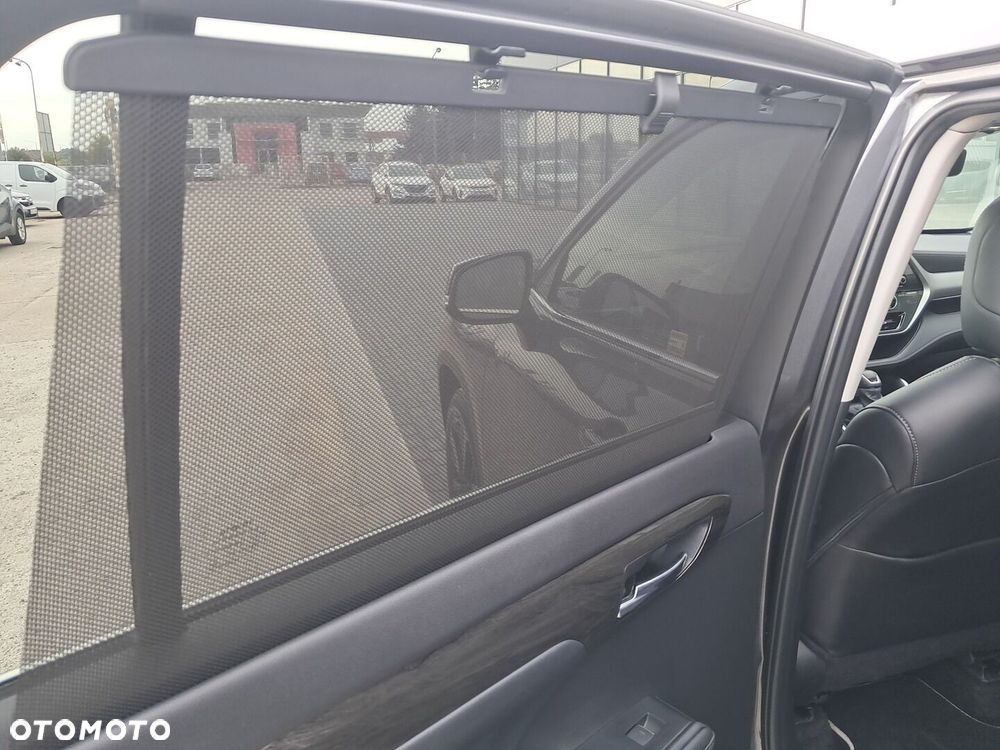 Toyota Highlander 2.5 Hybrid Executive - 17