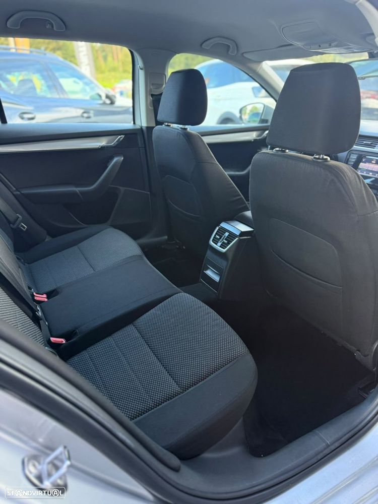 Skoda Octavia Break 1.6 TDi Active - 11
