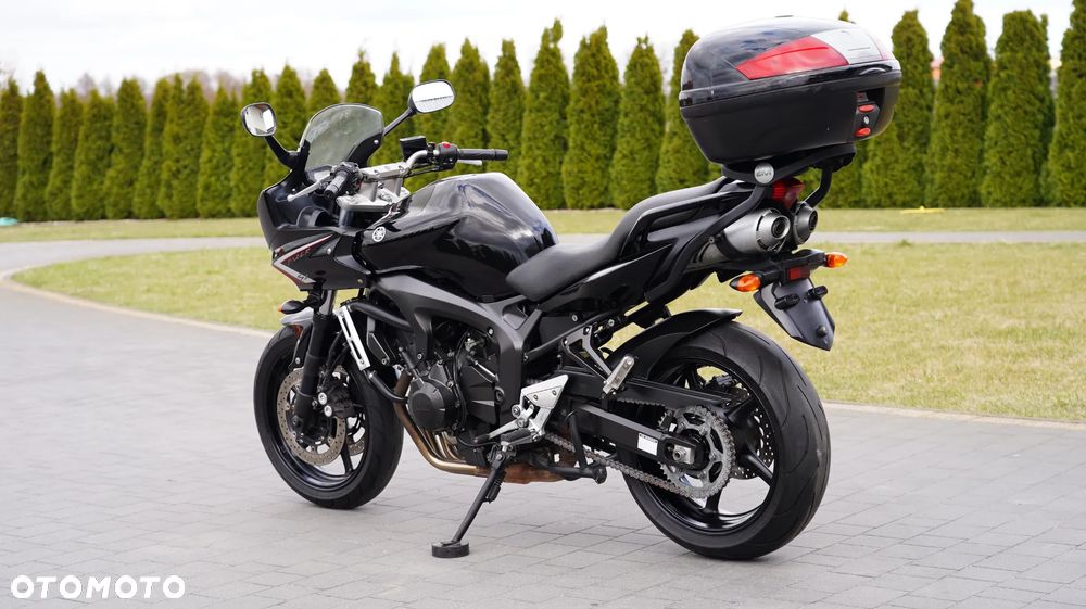 Yamaha FZ6 - 9