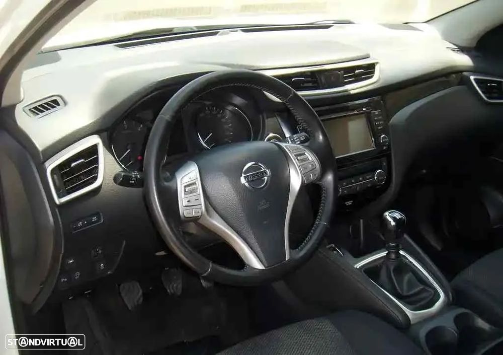 Nissan Qashqai 1.5 dCi Tekna Premium - 15