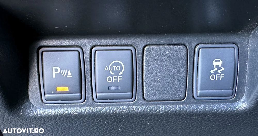 Nissan Qashqai 1.5 DCI TEKNA+ - 23