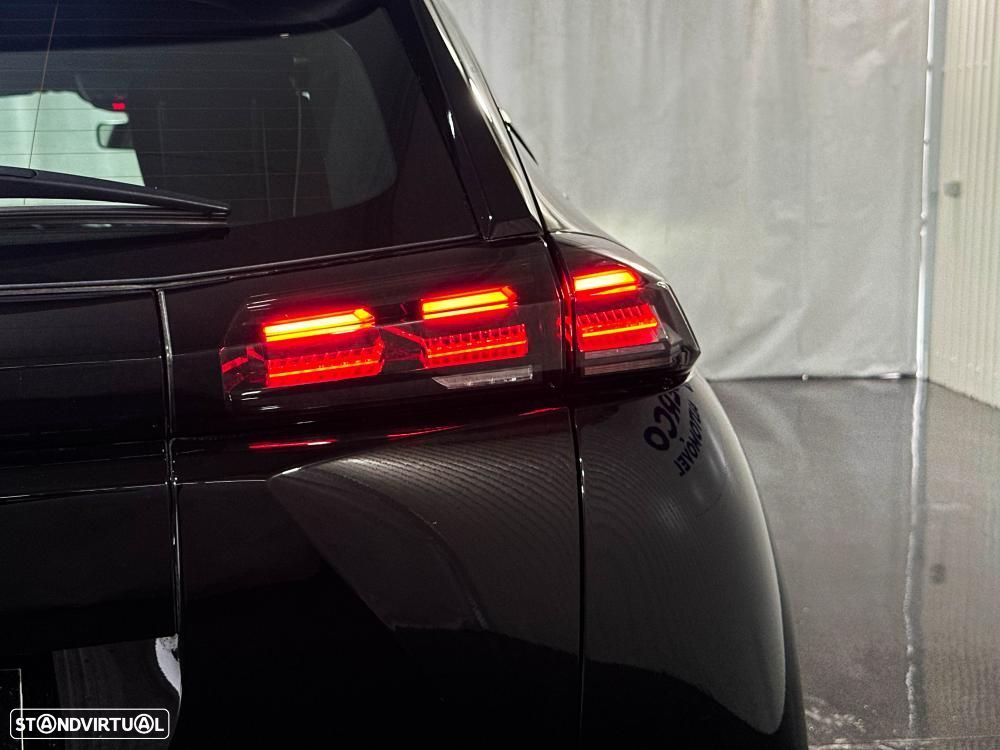 Peugeot 2008 1.2 PureTech Allure Pack - 52