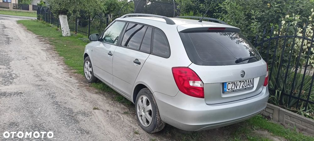 Skoda Fabia 1.6 TDI DPF Scout - 2