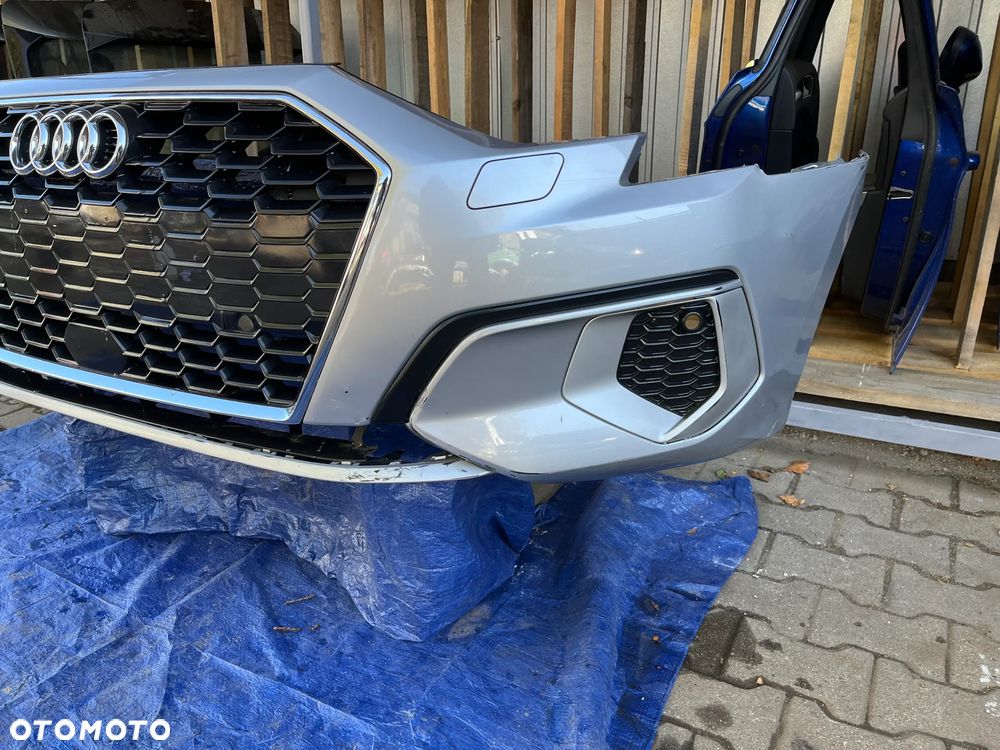 Zderzak przedni przód AUDI A3 8Y  LZ7G ** - 3