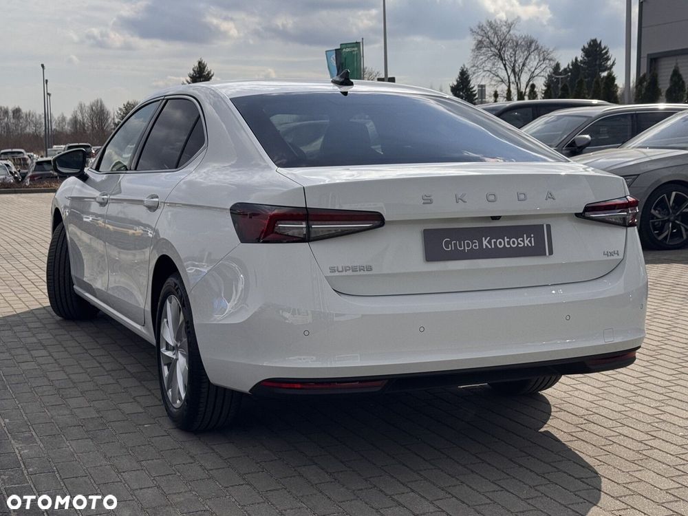 Skoda Superb 2.0 TDI SCR 4x4 Drive DSG - 6