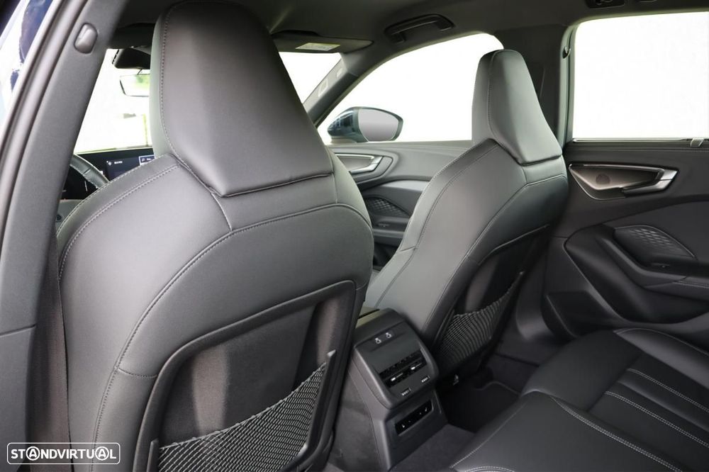 Audi A5 Avant TDI S line Tech - 34