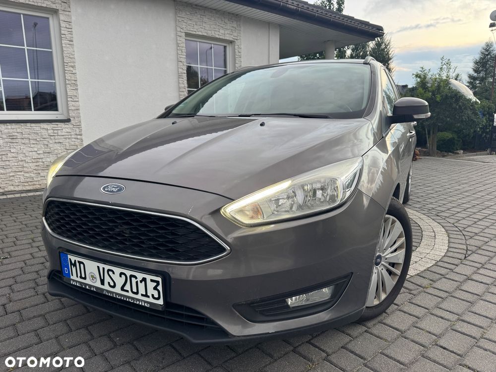 Ford Focus 1.5 TDCi Titanium PowerShift - 1