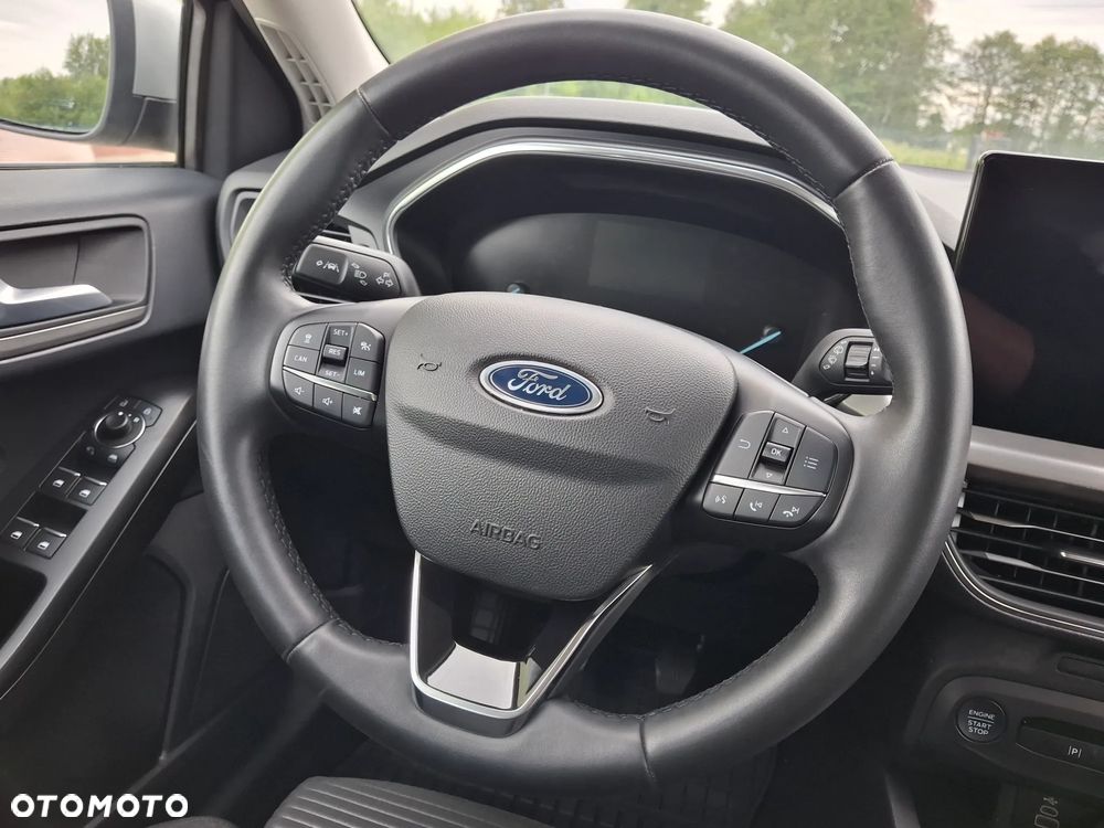 Ford Focus 1.5 EcoBlue STart-Stopp-System TITANIUM - 32