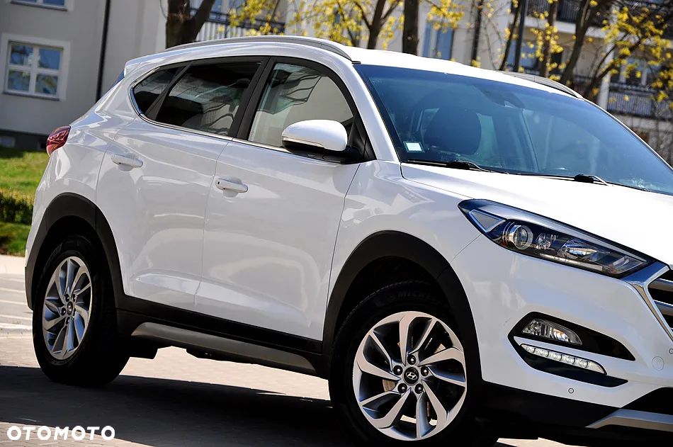Hyundai Tucson 2.0 CRDI BlueDrive GO Plus 2WD - 10
