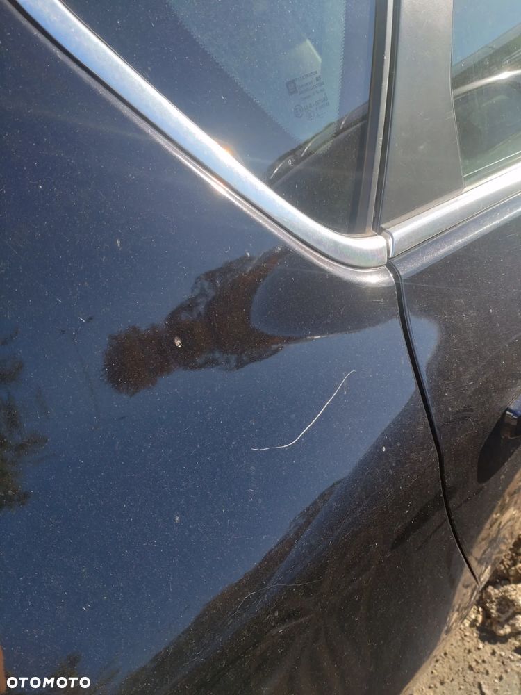 Opel Astra 1.6 Turbo Cosmo - 8