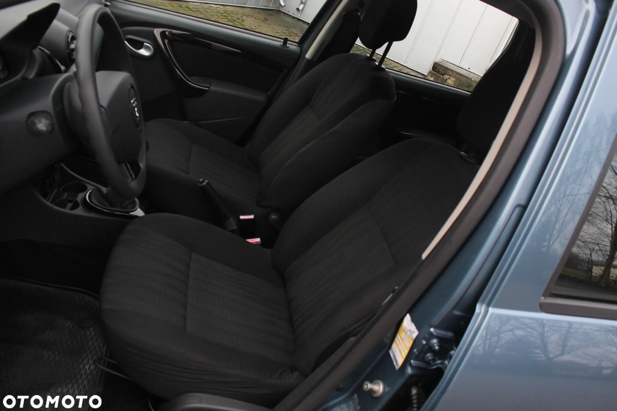 Dacia Duster 1.6 - 17