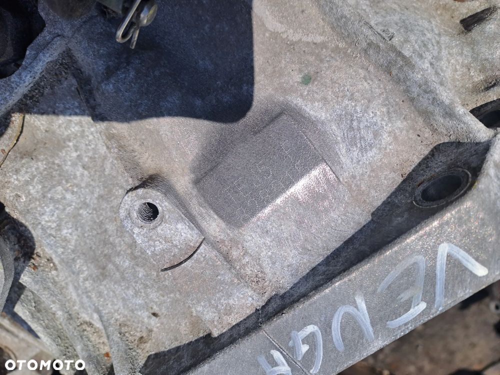 Hyundai IX20 Kia Venga 1.4 16V skrzynia biegów kod TBJ5F półosie - 13