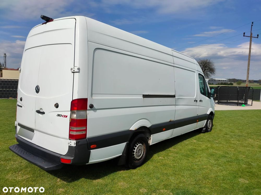 Mercedes-Benz SPRINTER - 5