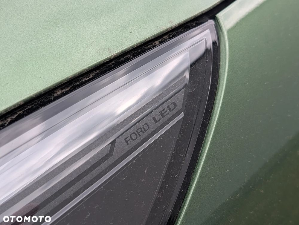 Ford Kuga 1.5 EcoBoost 2x4 Titanium - 11