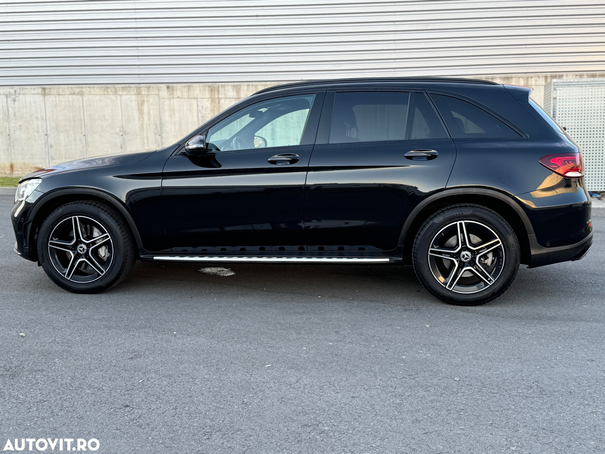 Mercedes-Benz GLC 220 d 4MATIC - 6