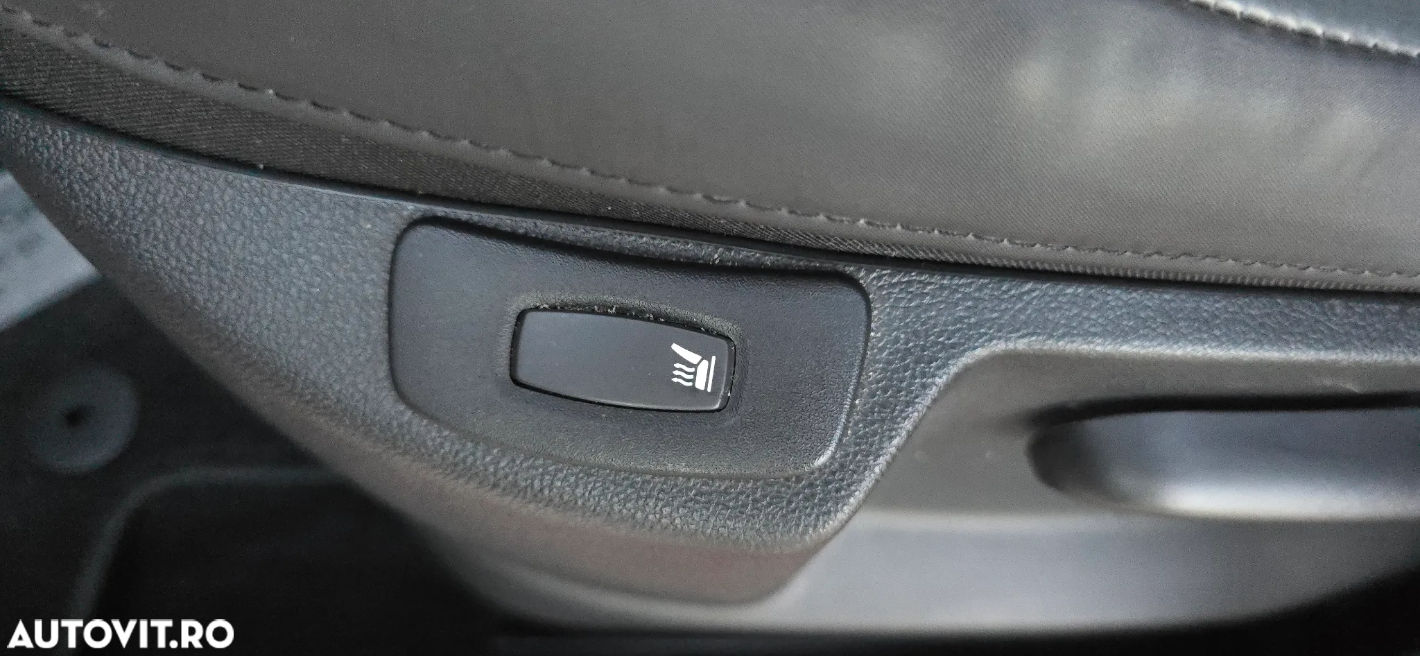 Renault Captur TCe 120 EDC Helly Hansen - 17
