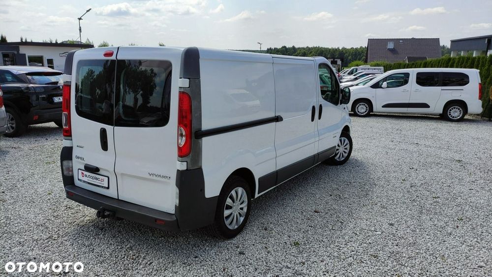 Renault Trafic - 16