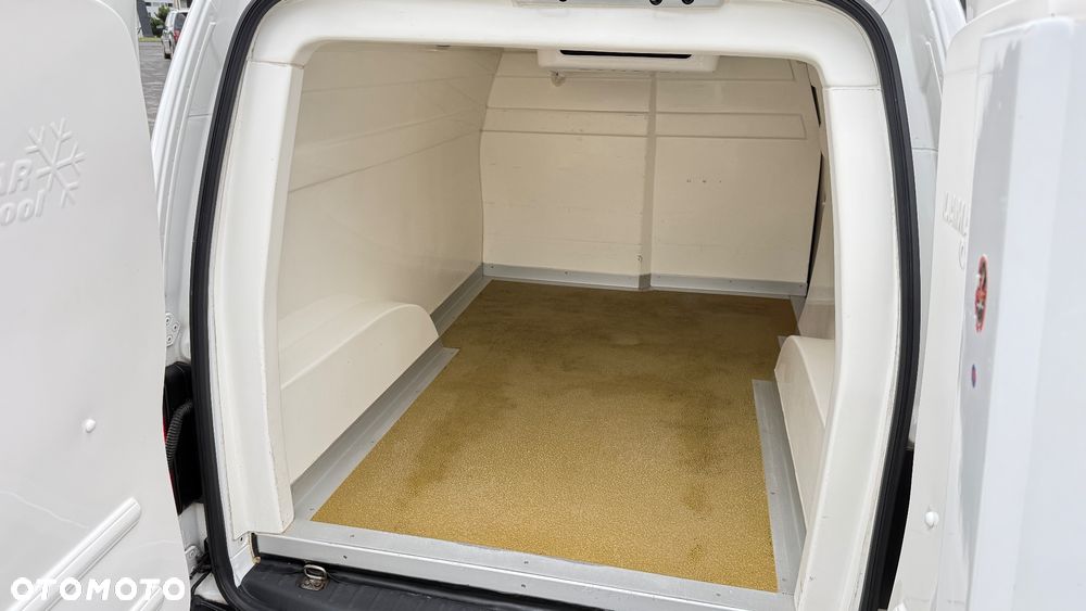 Volkswagen Caddy Maxi - 6