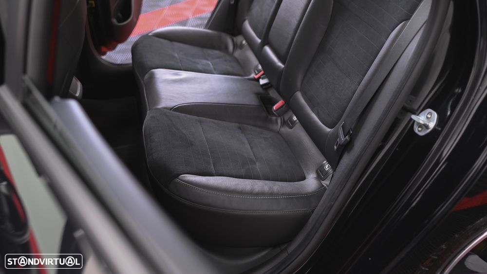 Hyundai i30 N 2.0 T-GDi Performance Pack - 54