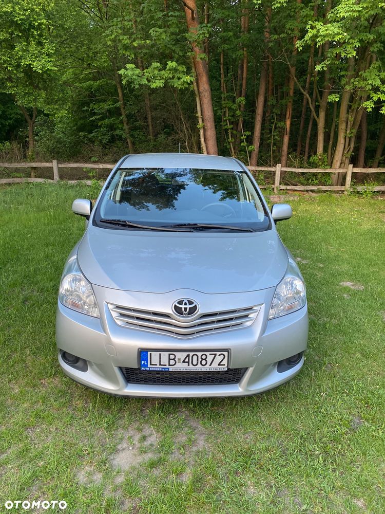 Toyota Verso 2.0 D-4D Luna - 16