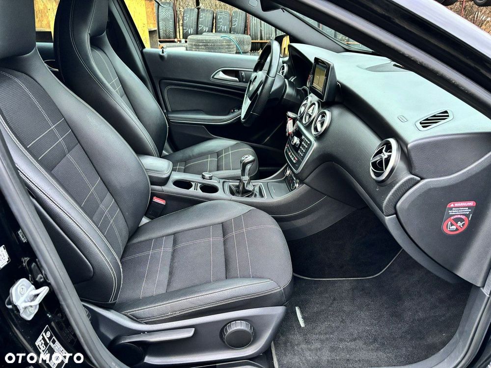 Mercedes-Benz Klasa A 180 Urban - 27