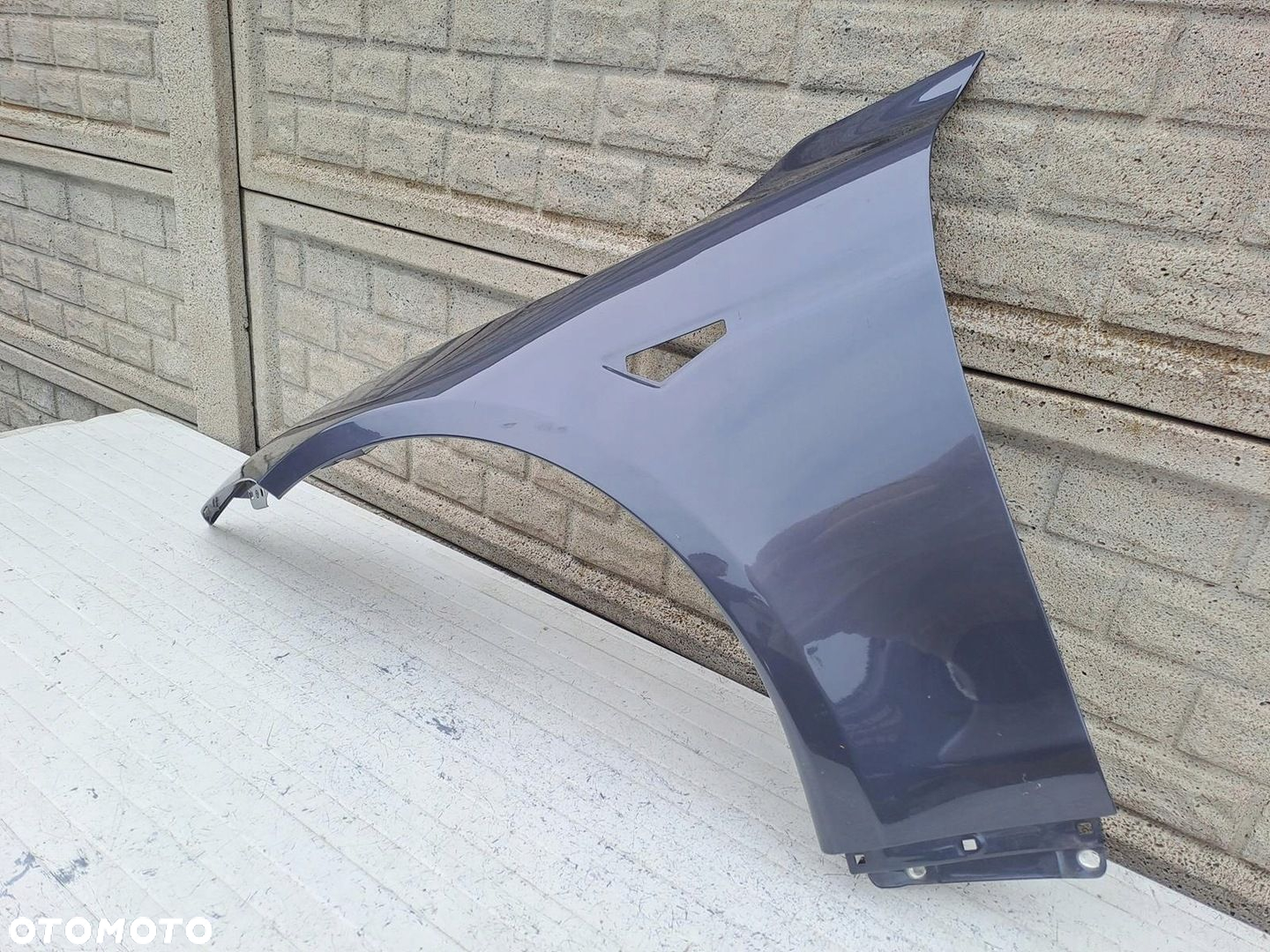 TESLA MODEL S PLAID BŁOTNIK LEWY PRZEDNI - 3