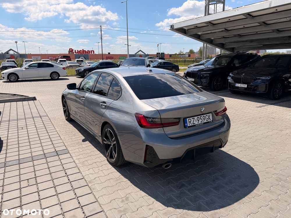 BMW Seria 3 318i M Sport - 8