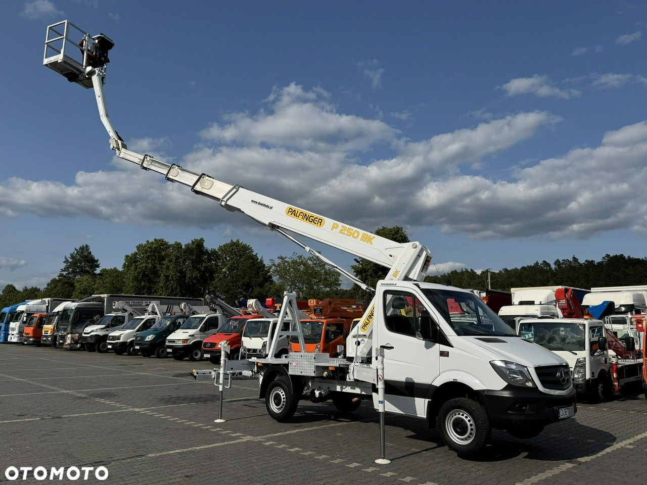 Mercedes-Benz Sprinter - 2