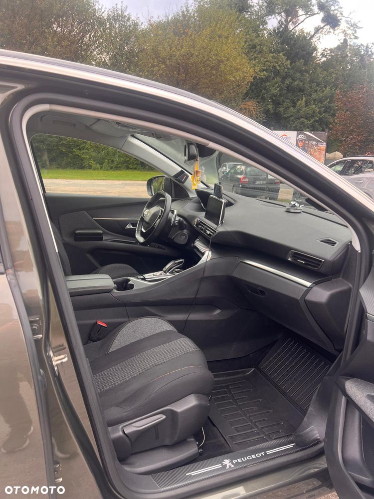 Peugeot 3008 1.5 BlueHDi Allure S&S EAT8 - 10