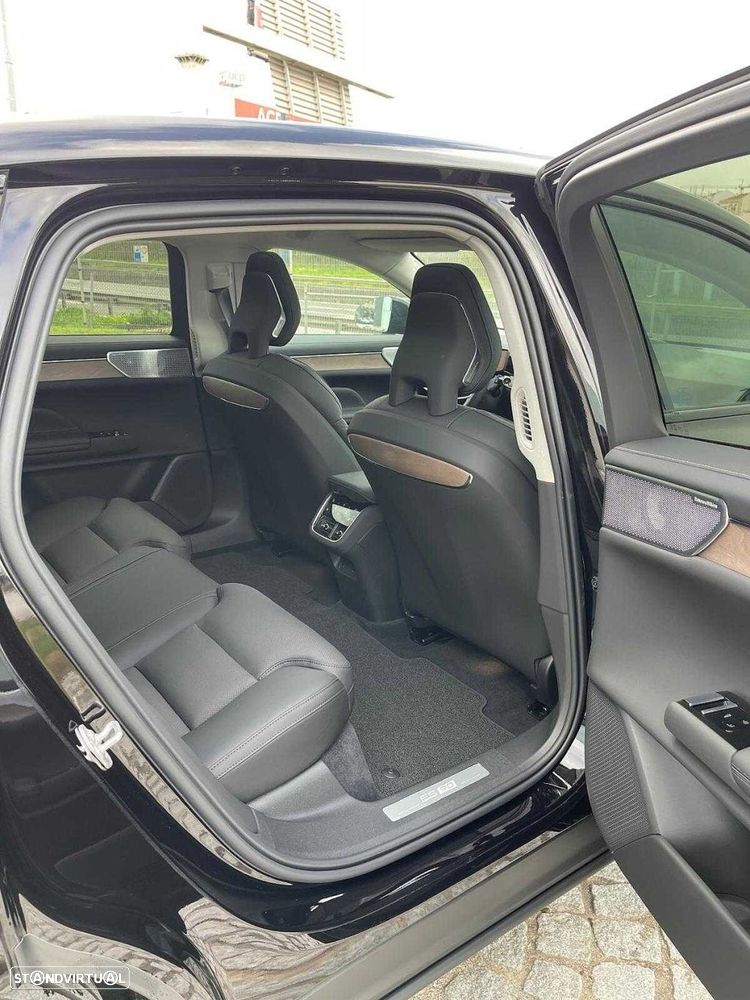 Volvo ES90 - 6