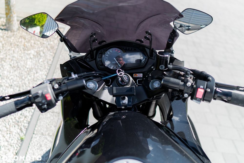 Kawasaki Ninja 1000 SX - 27