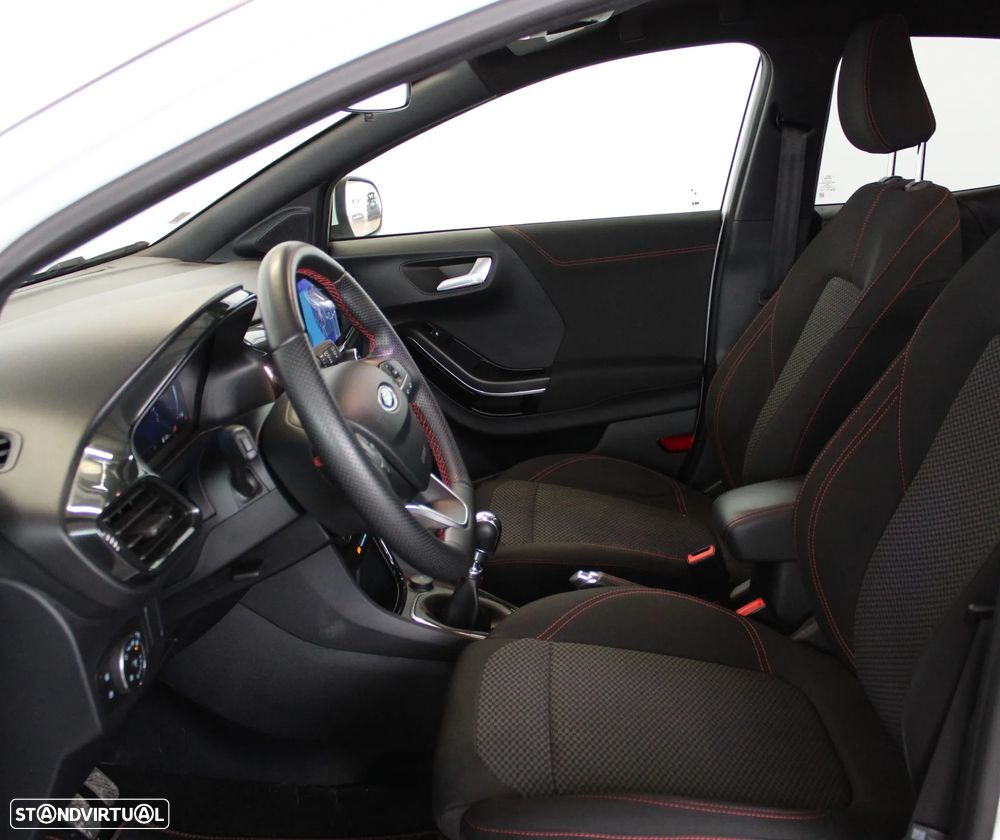 Ford Puma 1.0 EcoBoost MHEV ST-Line X Vivid Ruby Edition - 6