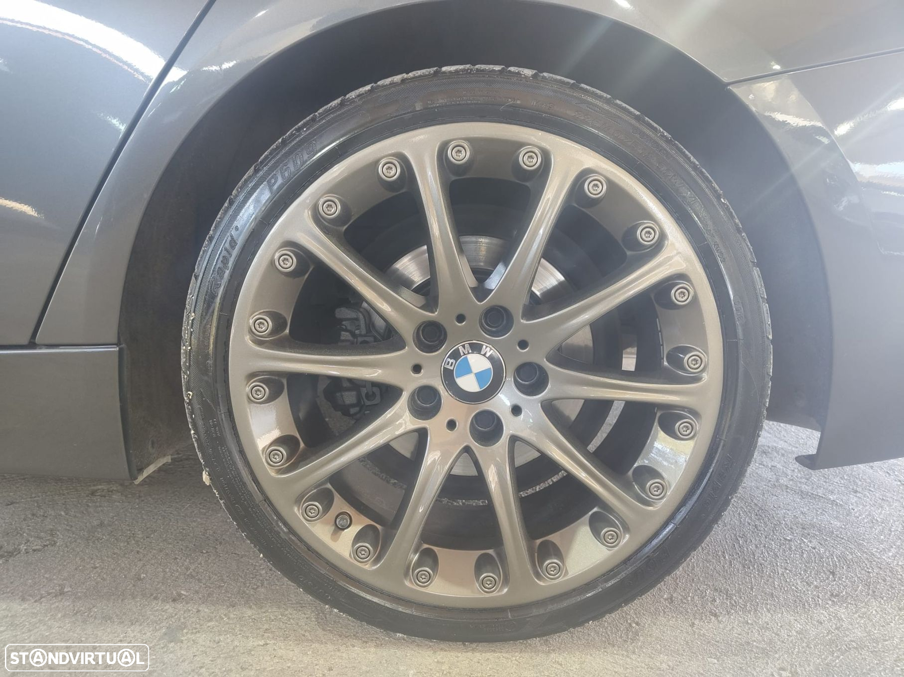 BMW 320 d Touring EfficientDynamics Auto - 28