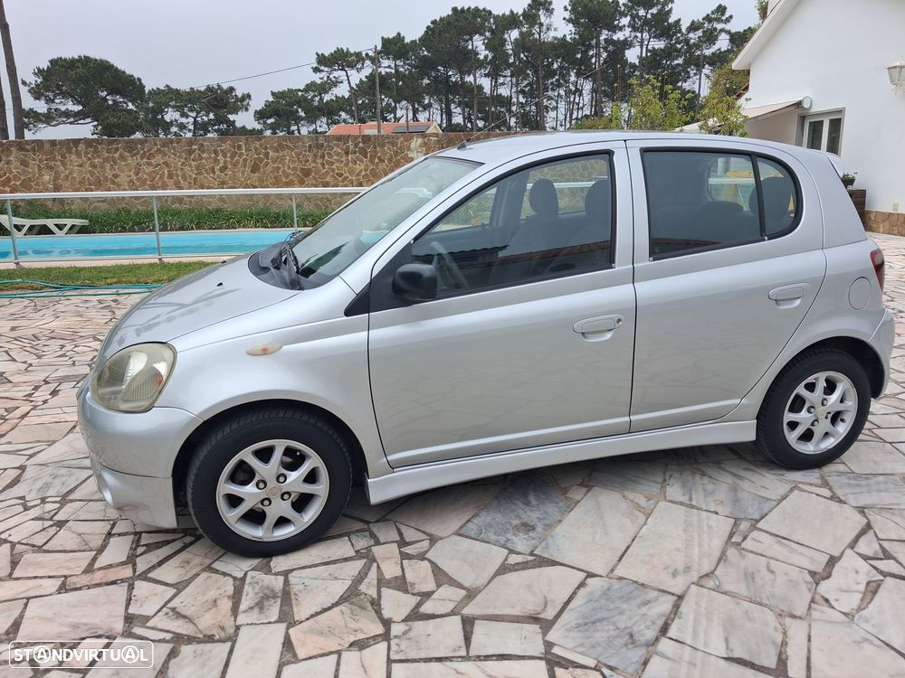 Toyota Yaris 1.4 D-4D Sol - 20
