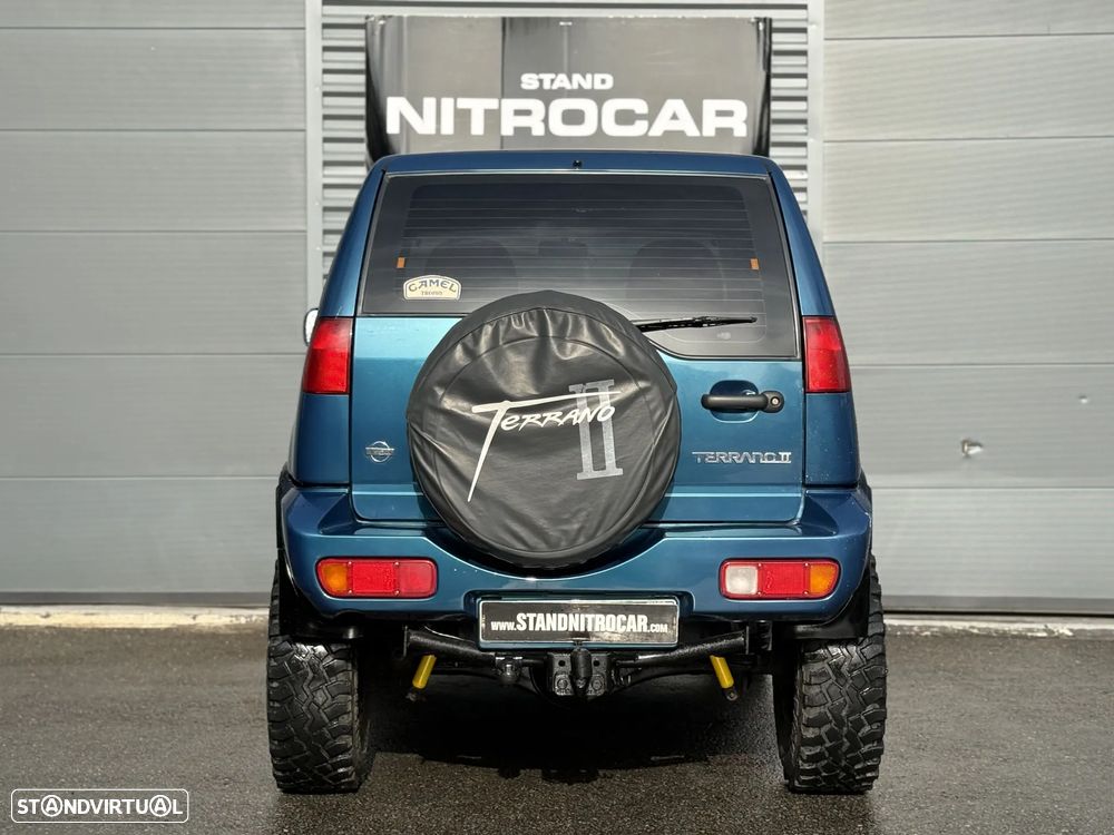 Nissan Terrano II 2.7 LX - 9