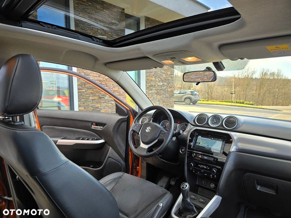 Suzuki Vitara 1.6 (4x4) Allgrip Comfort+ - 17
