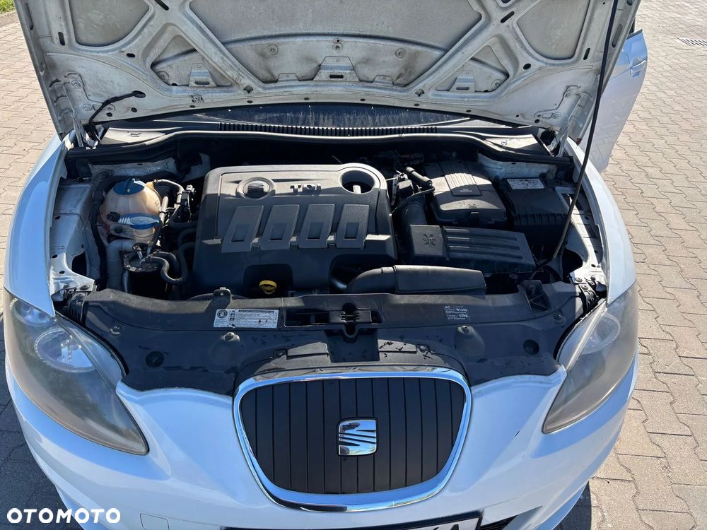 Seat Leon 1.6 TDI Ecomotive Reference - 6