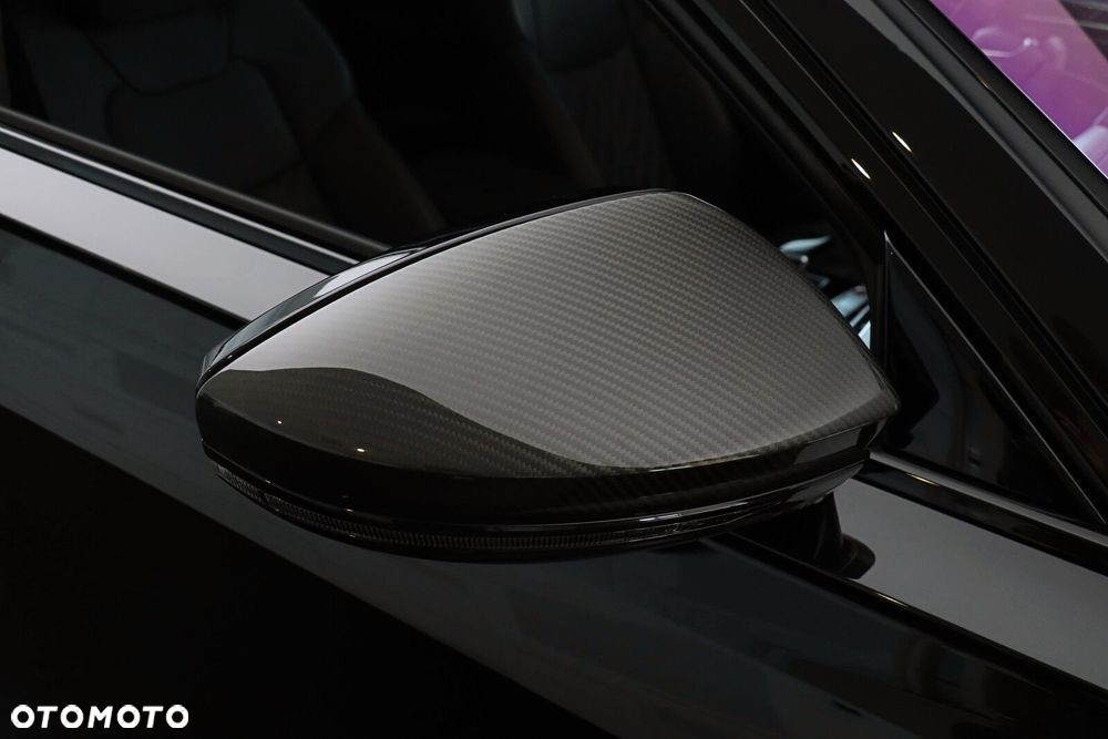 Audi S8 - 12
